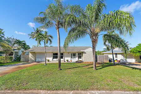 8714 SE Janice Drive Hobe Sound, FL 33455