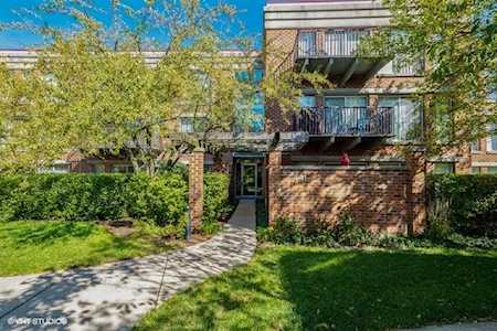 441 Kelburn Rd #116 Deerfield, IL 60015
