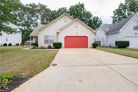 912 Holbrook Dr Newport News, VA 23602