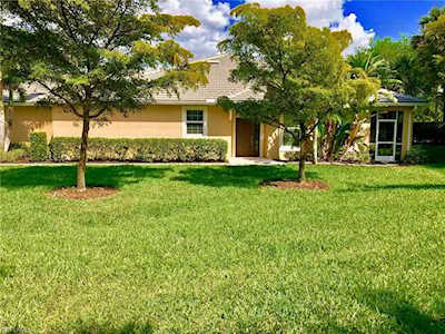 9913 Periwinkle Preserve Ln Fort Myers, FL 33919