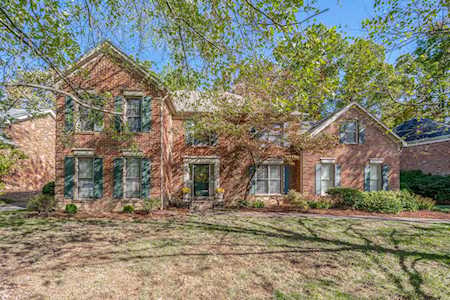 205 Hidden Oak Pl Louisville, KY 40222