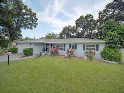 12436 104Th Street Largo, FL 33773