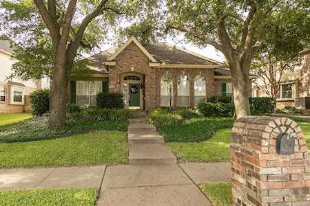 728 Cliffmoor Drive Keller, TX 76248