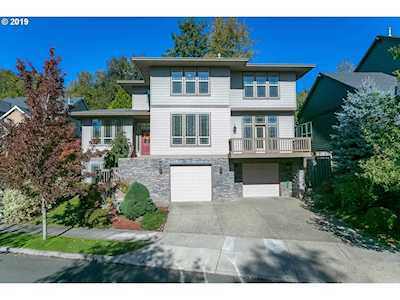 10235 NW Skyline Heights Dr Portland, OR 97229