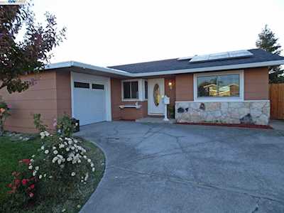 1117 Marigold Rd Livermore, CA 94551-1317