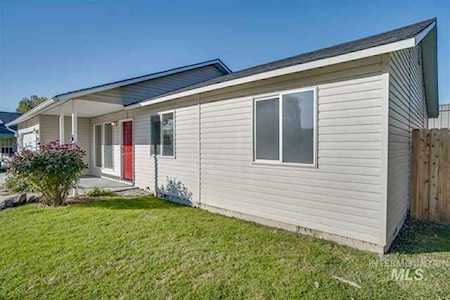 2593 N Eureka Pl Meridian, ID 83646-4403