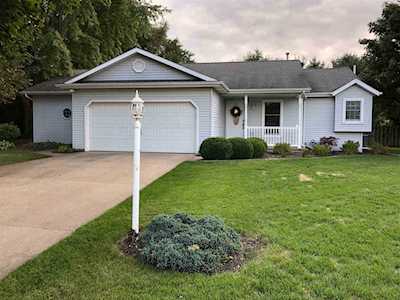607 Spring Valley Drive Middlebury, IN 46540