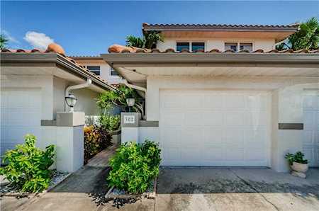 903 S Pinellas Bayway #302 Tierra Verde, FL 33715