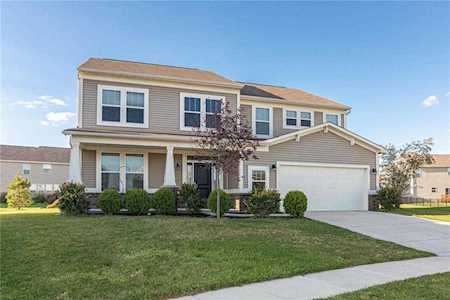 1312 Preserve Court Greenwood, IN 46143