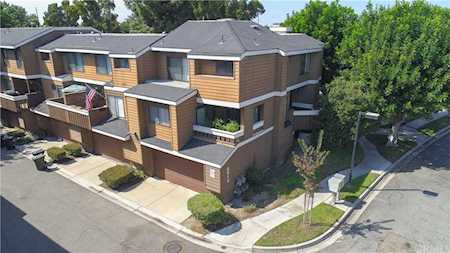 8610 Meadow Brook Avenue #A Garden Grove, CA 92844