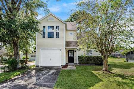 240 Clemens Court Orlando, FL 32828