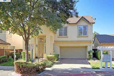 1851 Pepperwood Cmn Livermore, CA 94550