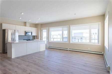214 Sherwood Square NW #216 Calgary, AB T3R 1T6