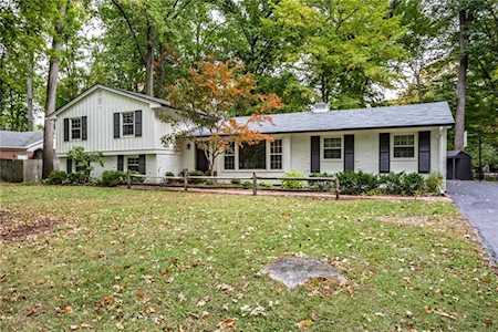 7531 Mohawk Lane Indianapolis, IN 46260