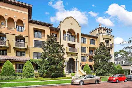 315 E New England Avenue #18 Winter Park, FL 32789