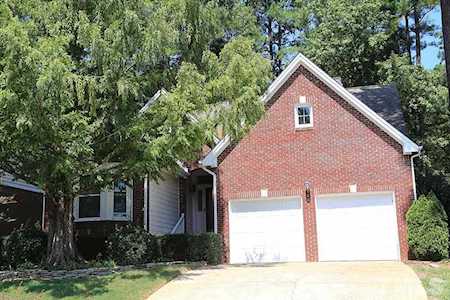 10100 Goodview Court Raleigh, NC 27613