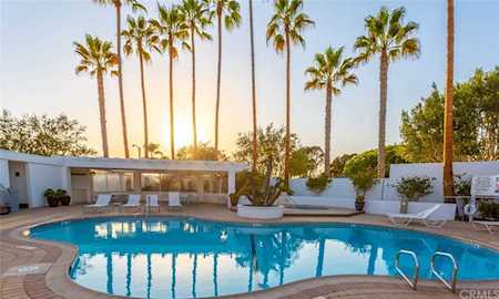 705 Avocado Avenue Corona Del Mar, CA 92625