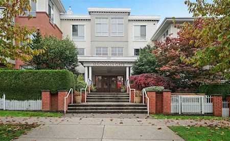 360 E 36th Avenue #304 Vancouver, BC V5W 4B9