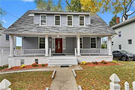 65 Dalton Rd Yonkers, NY 10701