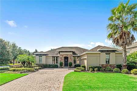 75 Starlight Court Oviedo, FL 32765