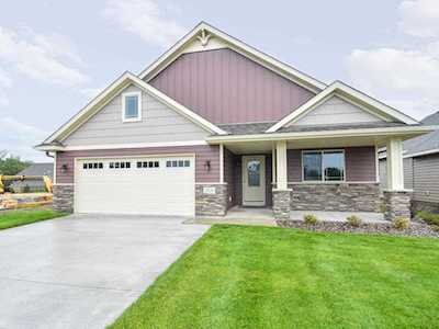 10136 Fallgold Parkway N Brooklyn Park, MN 55443