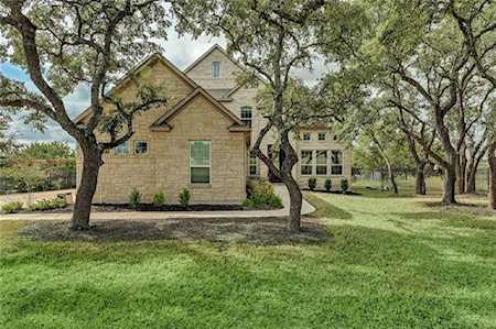 1077 Linden Loop Driftwood, TX 78619