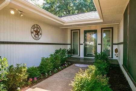 8 Windy Knoll Court Grapevine, TX 76051