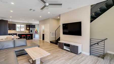 6990 E 6th Street #1013 Scottsdale, AZ 85251