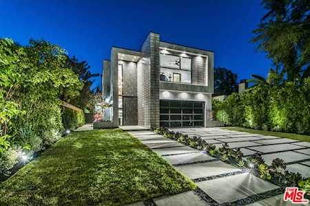 11241 Blix Street North Hollywood, CA 91602