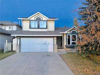 536 Shawinigan Drive SW Calgary, AB T2Y 2G1