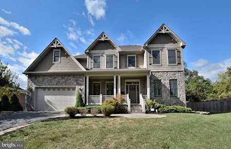 3522 Devon Dr Falls Church, VA 22042