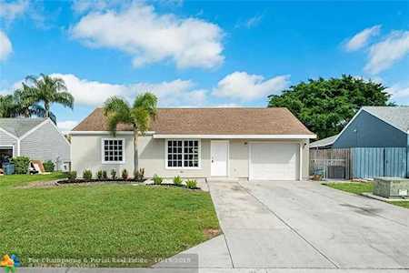 5707 Pebble Brook Lane Boynton Beach, FL 33472