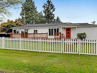 10747 NE Morris St Portland, OR 97220
