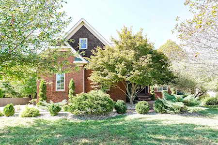 6111 Chinaberry Ct Prospect, KY 40059
