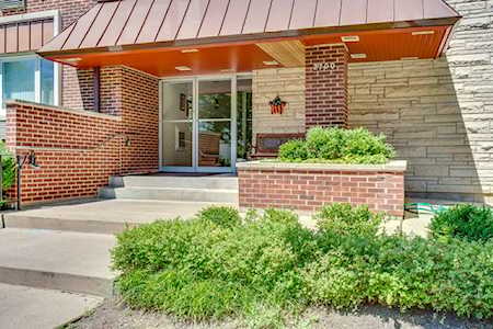 2700 E Bel Aire Dr #102 Arlington Heights, IL 60004