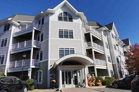 614 Pond St #2406 Braintree, MA 02184