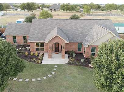 10332 Gentry Drive Justin, TX 76247