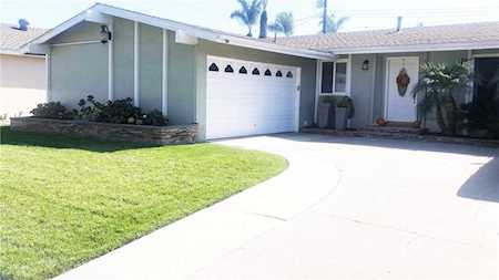 8152 Brush Drive Huntington Beach, CA 92647