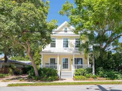 1849 Laurel Street Sarasota, FL 34236