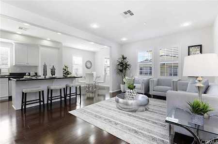 182 Full Moon Irvine, CA 92618