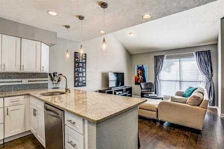 4103 Avondale Avenue #2 Dallas, TX 75219