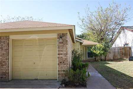 9714 Eastwend Dr #B Austin, TX 78753