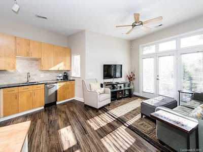 820 Garden District Dr Charlotte, NC 28202