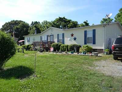 2039 Tanner Trce Pleasant View, TN 37146