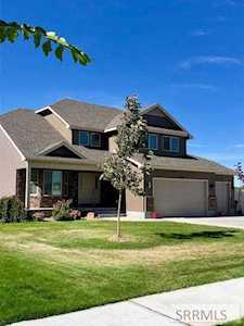 1275 Robins Avenue Ammon, ID 83406