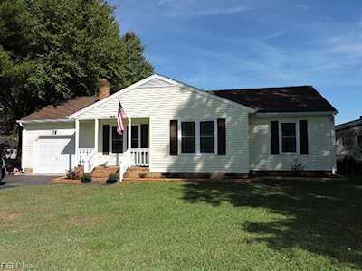 6727 Kimberly Dr Gloucester, VA 23061
