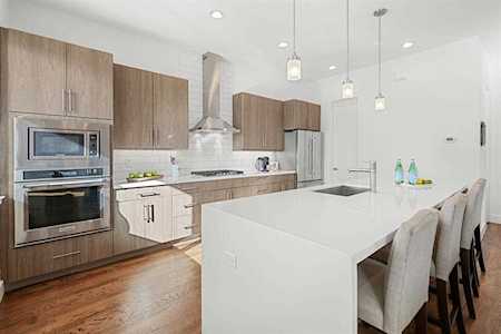 5705 Bryan Parkway #10 Dallas, TX 75206