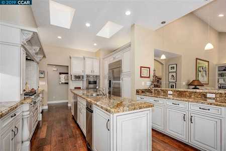 238 Live Oak Dr Danville, CA 94506