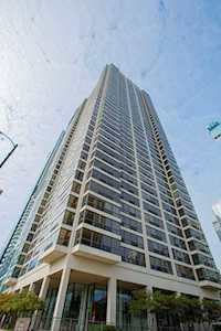 360 E Randolph St #3307 Chicago, IL 60601