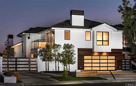 3572 Courtside Circle Huntington Beach, CA 92649